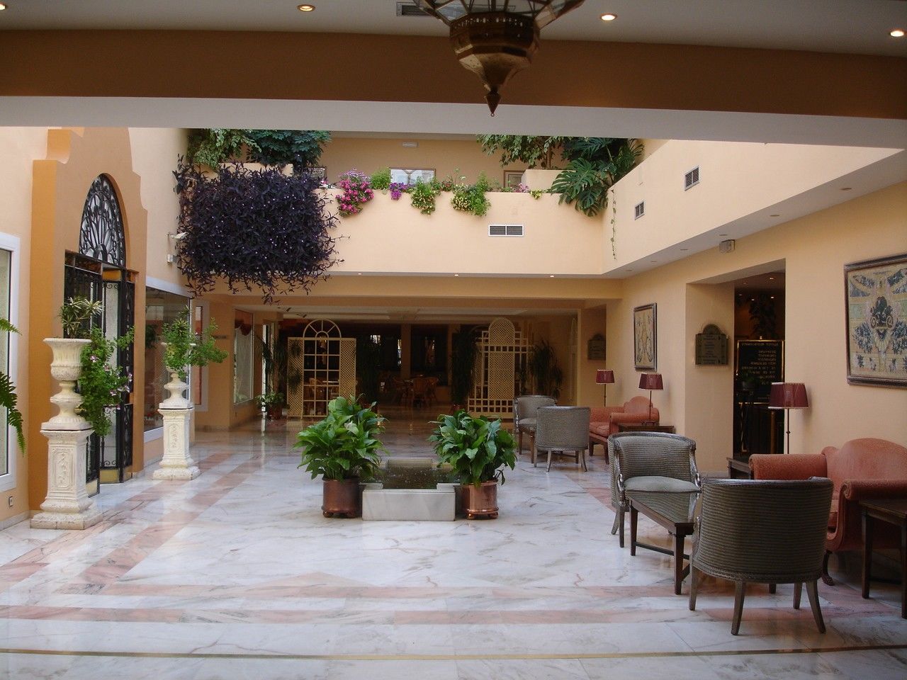 Crisol Jardines De Cordoba Hotel Exterior photo